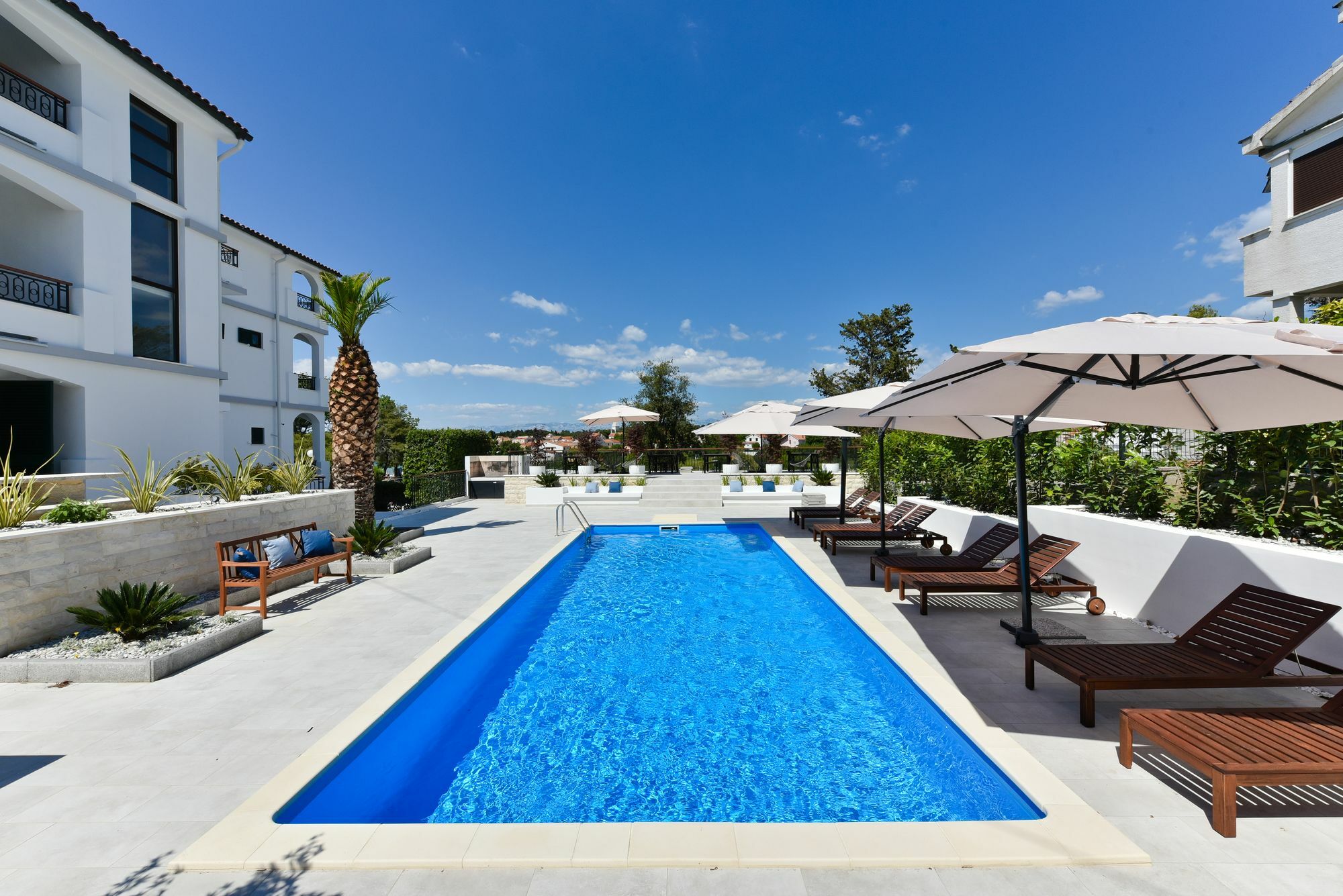 Mediterraneo Garden Apartments Petrcane Esterno foto